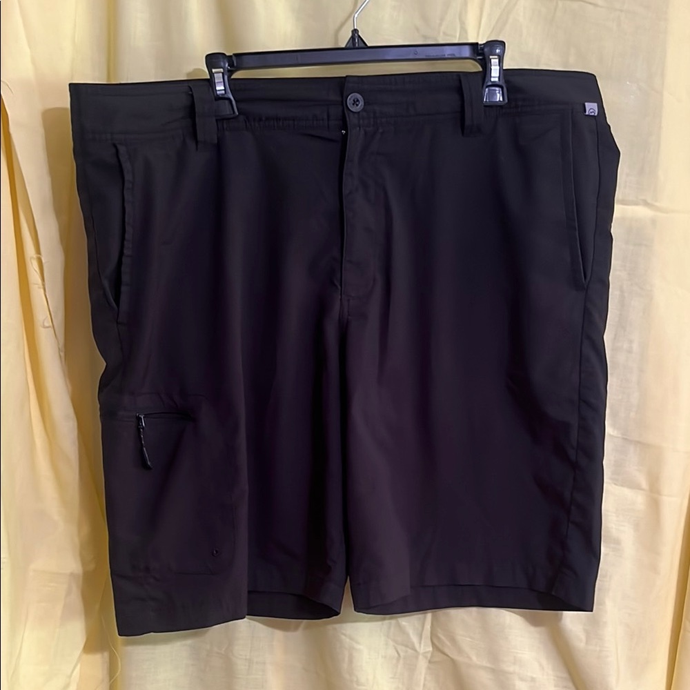 Magellan Outdoors Black Cargo Shorts Rugged and Stylish